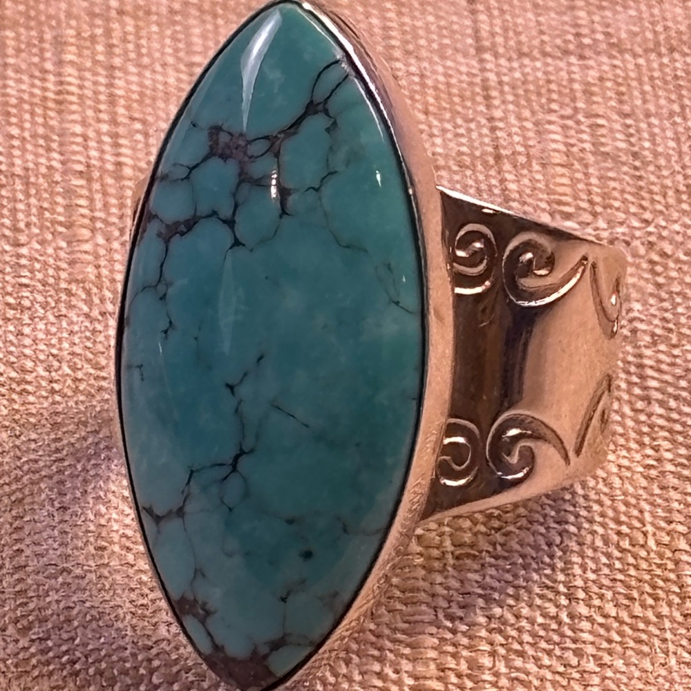 DTR turquoise ring